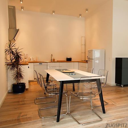 Zugspitzloft Ehrwald Buitenkant foto